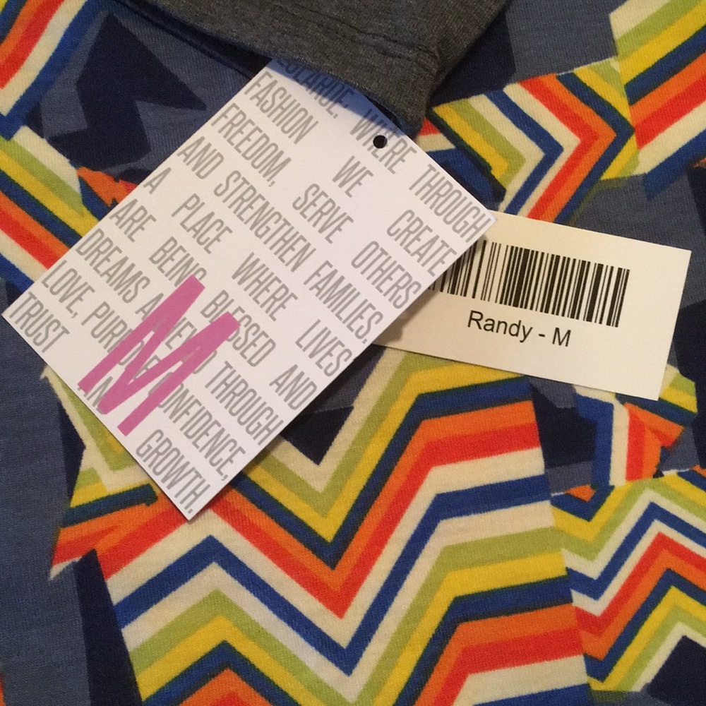 LuLaRoe Randy Top - Picture 2 of 3